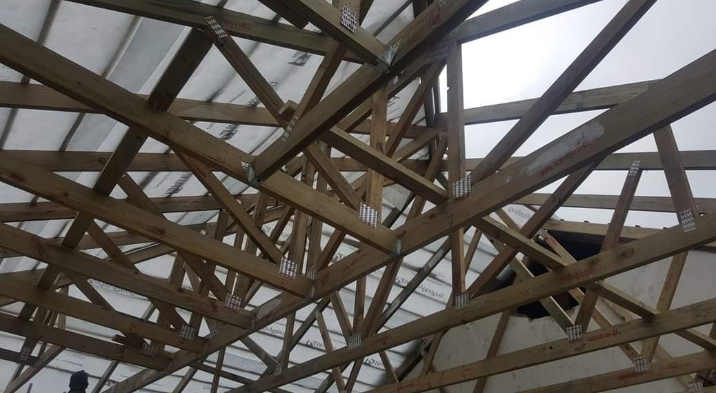 erection of trusses
